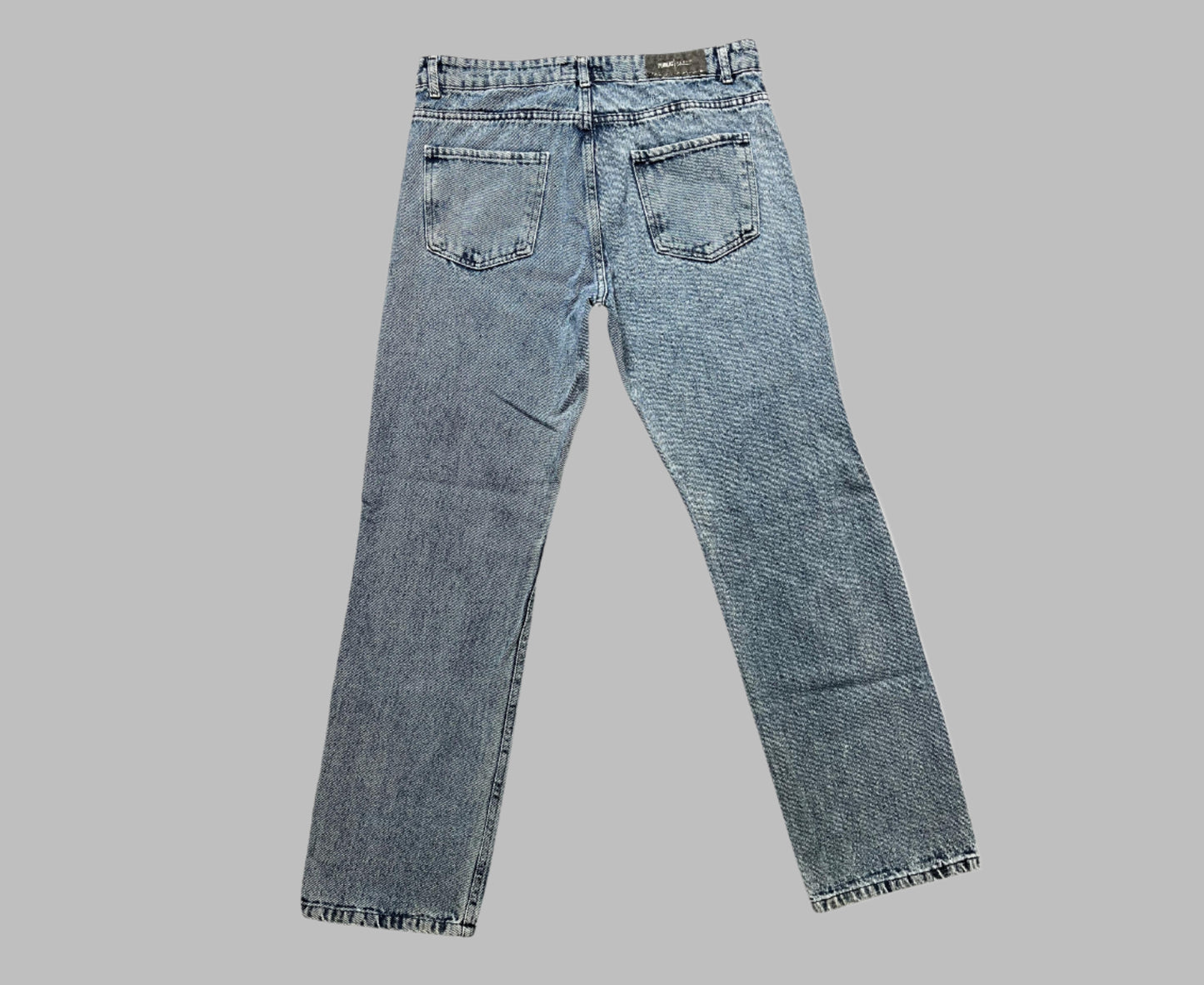 Two-Tone Distressed Statement Jeans/İki Renkli Yırtık Detaylı Sloganlı Jean Pantolon